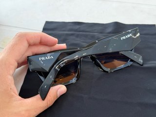 Gafas Prada SPR A06 con estuche
