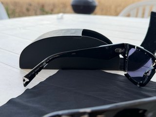 Gafas Prada SPR A06 con estuche