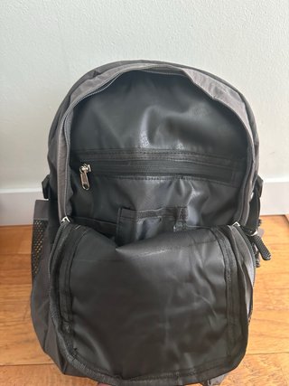 Mochila The North Face Gris