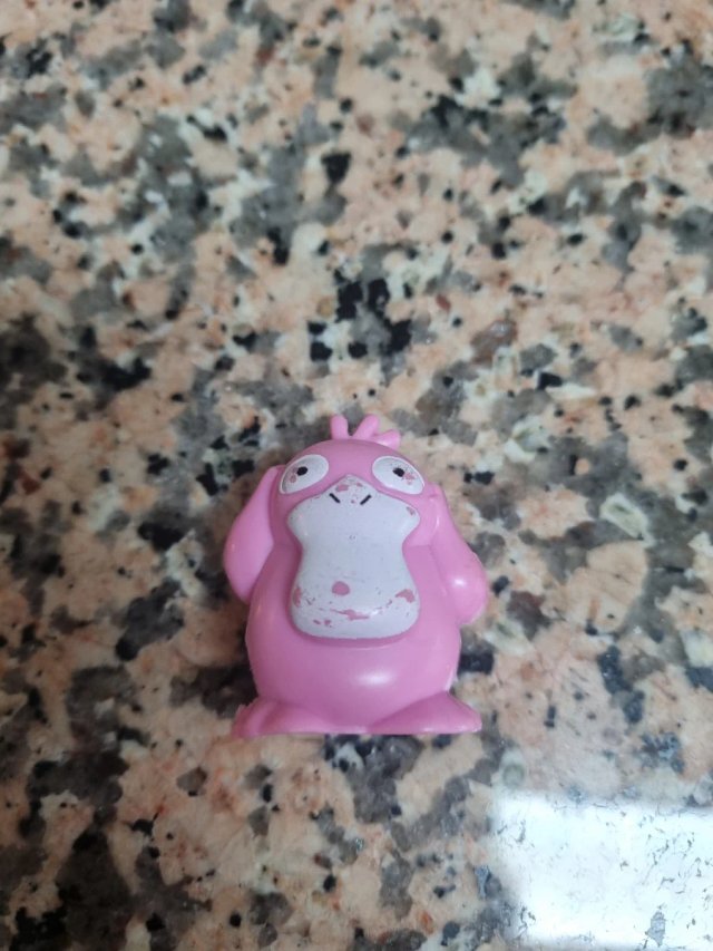 Lote variado de figuras y accesorios