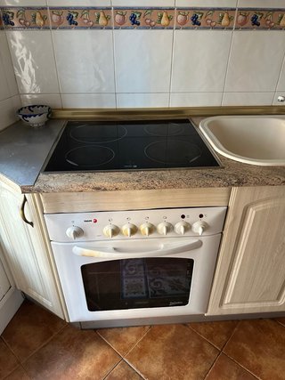 Muebles de cocina madera y piedra