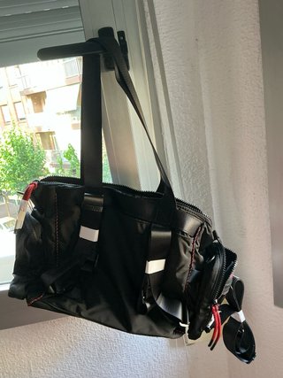 Bolso Mochila Voyager Desigual Negro