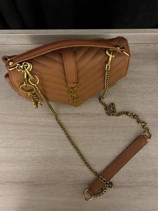 Bolso YSL Beige con Llavero