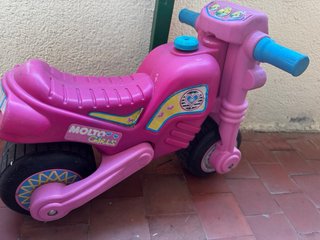 Moto de juguete MOLTO rosa para niña