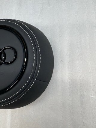 Copriairbag Audi A3 8y,A1 pelle Cuciture Bianche