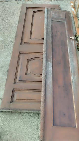 Puerta exterior madera maciza