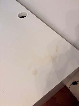 Escritorio Ikea Micke Blanco y silla de escritorio