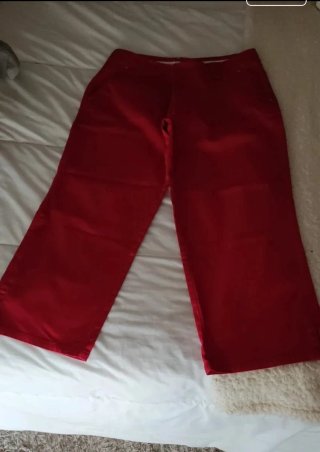 Conjunto pantalón t.44 y camisa t.46