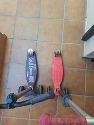 2 Patinetes Micro Maxi Morado y Rojo