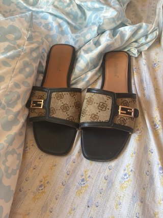 Sandalias Andarina Beige y Negro