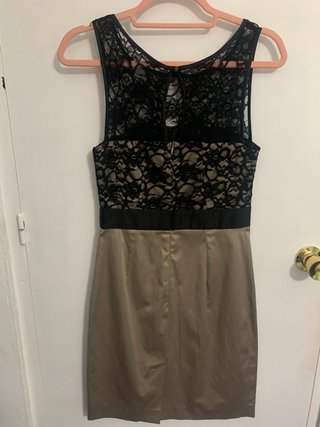 Vestido de cóctel negro y beige