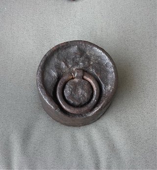 Pesa antigua decorativa