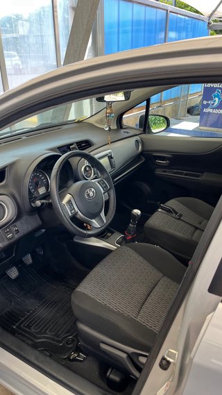 Toyota Yaris 2014 - Tope de gama - 101.000 km