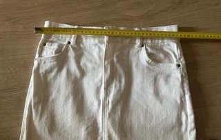 Falda vaquera blanca Bershka T38