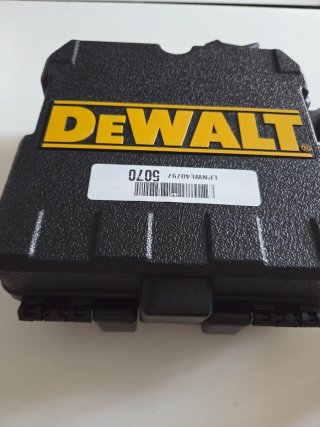 Nivel Láser DeWalt DW088CG-XJ Verde