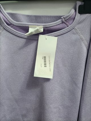 Conjunto deportivo morado