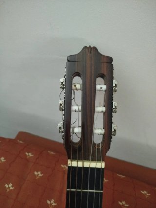 Guitarra Alhambra Antigua Madera Maciza