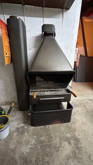 Barbacoa camino FOCGRUP a legna con campana e pa