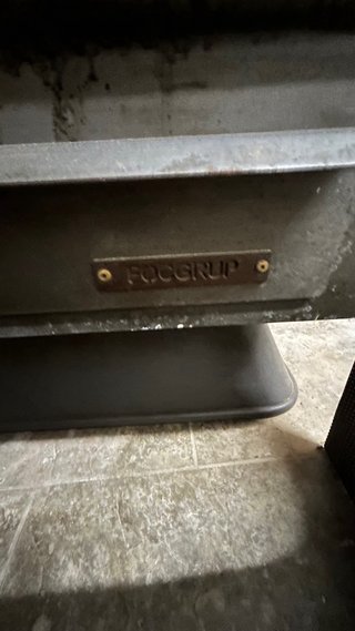 Barbacoa camino FOCGRUP a legna con campana e pa