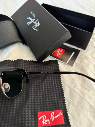 Gafas de Sol Ray-Ban Clubmaster Negro/Dorado