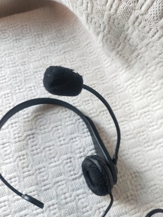 Auriculares / Cascos con cable y micrófono negros
