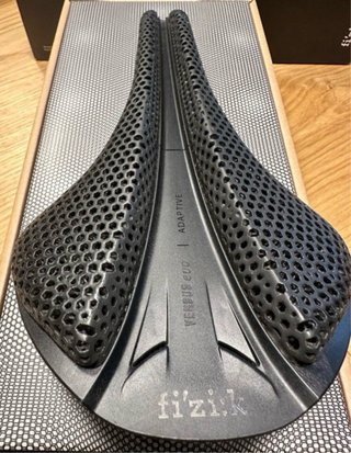 Sillín Fizik Antares versus Evo adaptive