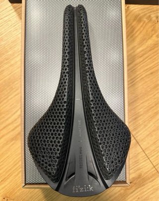 Sillín Fizik Antares versus Evo adaptive