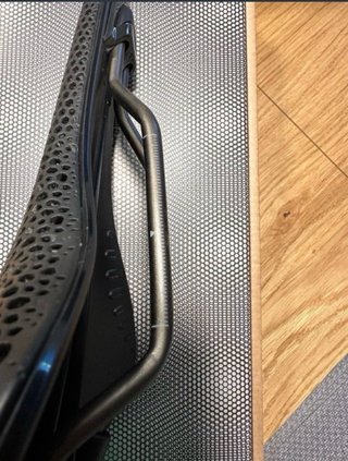 Sillín Fizik Antares versus Evo adaptive