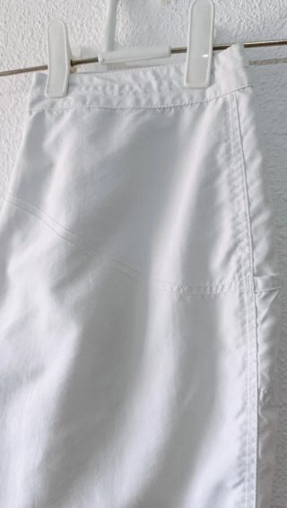 Pantalón blanco pirata COMO NUEVO TALLA 40