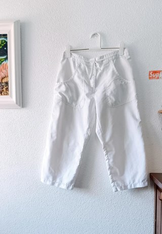 Pantalón blanco pirata COMO NUEVO TALLA 40