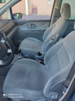 Ford Galaxy 2004