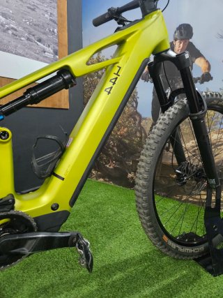Cube Stereo 140 HPC Race