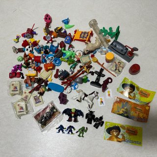 Lotto Giocattoli Vintage: Zaino, Peluche, Giochi