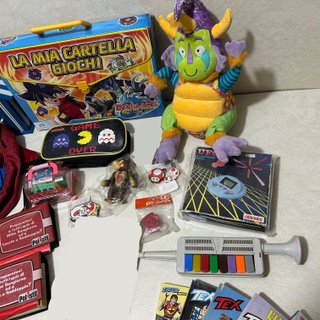 Lotto Giocattoli Vintage: Zaino, Peluche, Giochi