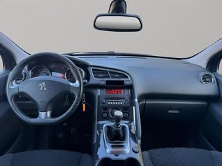 Peugeot 3008 Style 1.6 BlueHDi 120