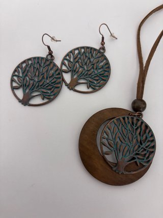 Conjunto Collares y Pendientes