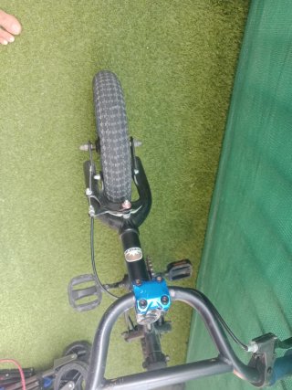 Bicicleta infantil BMX