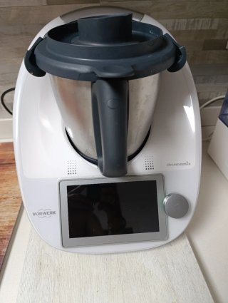 Thermomix TM6 con todos los accesorios
