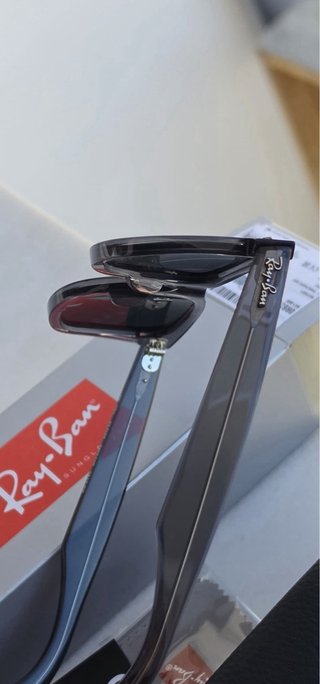 Gafas de sol Ray-Ban Wayfarer 2140 grises