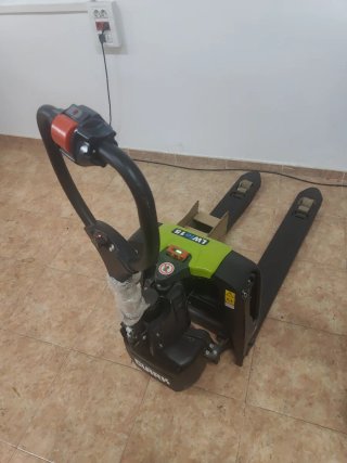 Transpaleta Eléctrica EP F4