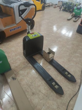 Transpaleta Eléctrica EP F4
