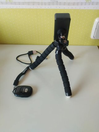 Trípode flexible AXD con mando