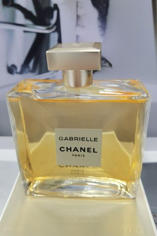 Perfume Chanel Gabrielle 100ml lleno con caja