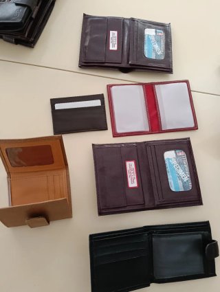 Lote 14 Billeteras Caballero SIN ESTRENAR