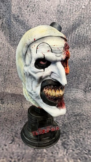 Busto Art the Clown Resina
