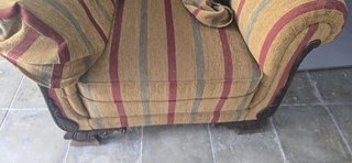 Tresillo antiguo tela y madera