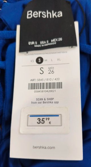 Vestido largo Bershka azul con etiqueta