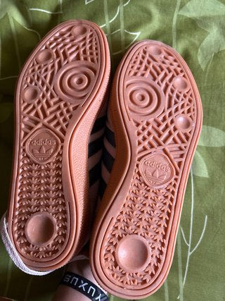 Adidas Spezial Beige y Rosa