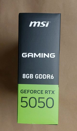 Confezione scheda video MSI GeForce RTX 5050