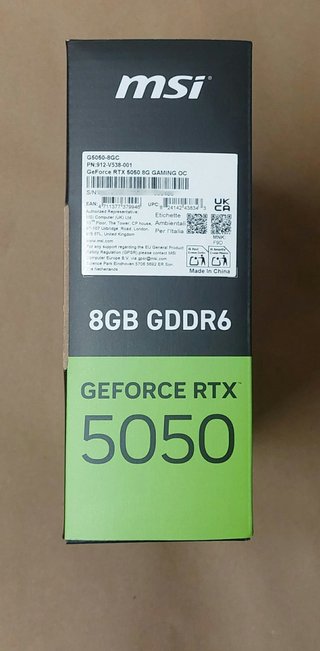 Confezione scheda video MSI GeForce RTX 5050